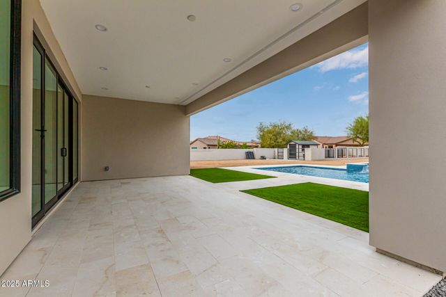 7090 W Celestine Drive, Peoria, AZ 85383