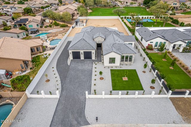 7090 W Celestine Drive, Peoria, AZ 85383