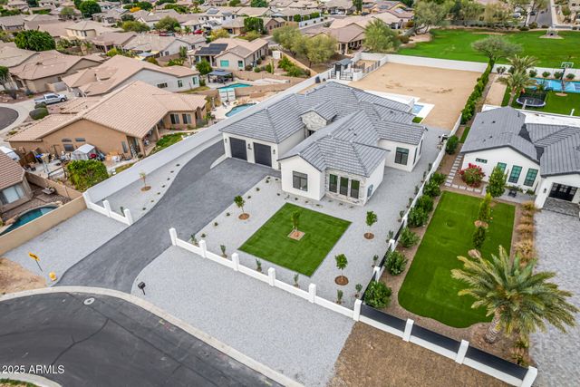 7090 W Celestine Drive, Peoria, AZ 85383