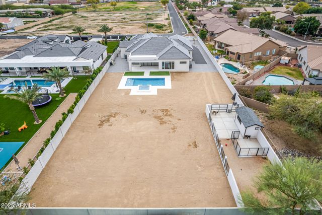 7090 W Celestine Drive, Peoria, AZ 85383