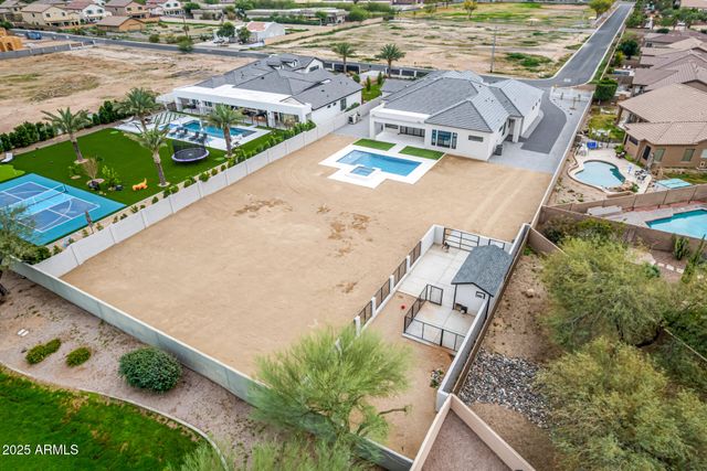 7090 W Celestine Drive, Peoria, AZ 85383