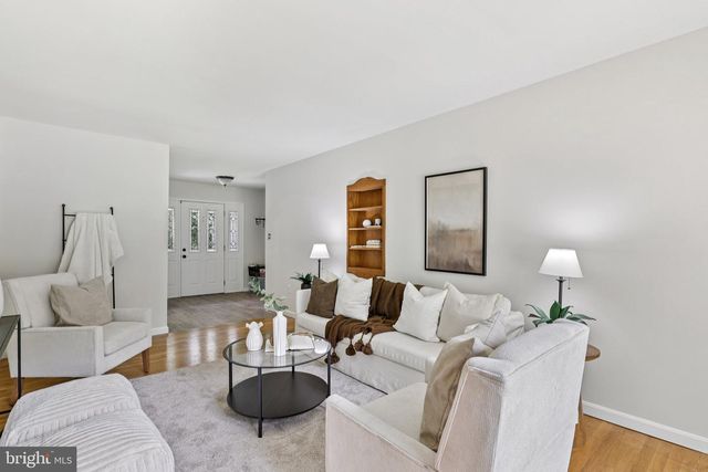 7584 CARLIN RD, Hanover, MD 21076