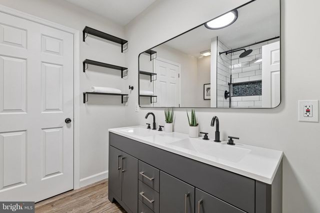 7584 CARLIN RD, Hanover, MD 21076