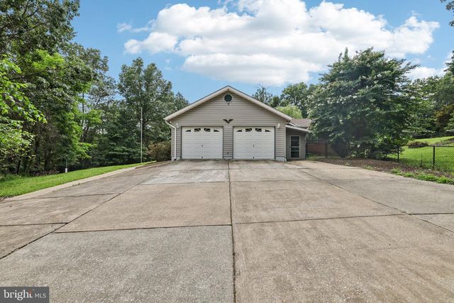 7584 CARLIN RD, Hanover, MD 21076