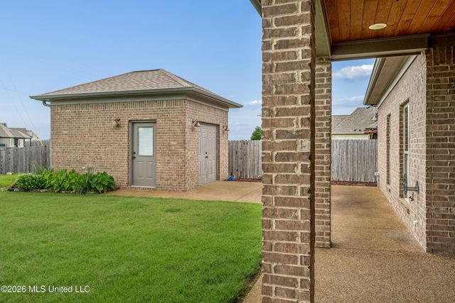 2190 Redbud Cove, Southaven, MS 38672