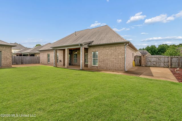 2190 Redbud Cove, Southaven, MS 38672