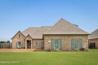 2190 Redbud Cove, Southaven, MS 38672