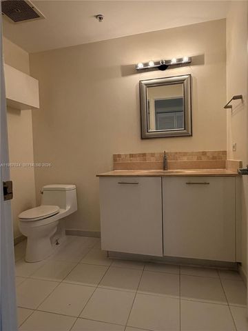 3470 E Coast Ave H0603, Miami, FL 33137