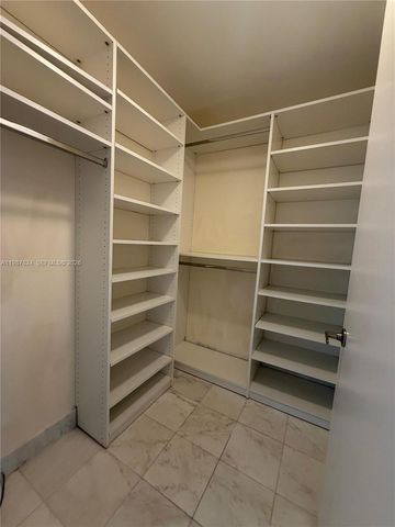 3470 E Coast Ave H0603, Miami, FL 33137