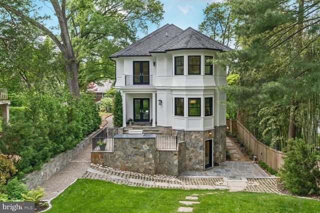 3127 51ST PL NW, Washington, DC 20016