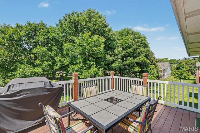 68 Coppergate Court 16A, St Peters, MO 63376
