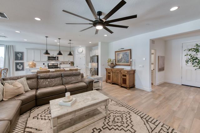 2659 N Dee Ann Avenue, Fresno, CA 93727