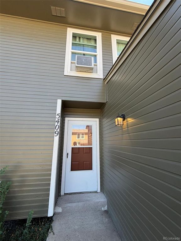 5409 W 16th Avenue, Lakewood, CO 80214