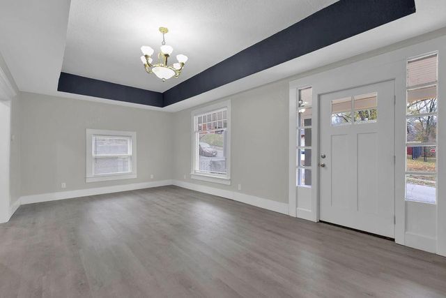 1407 Felix Street, St Joseph, MO 64501