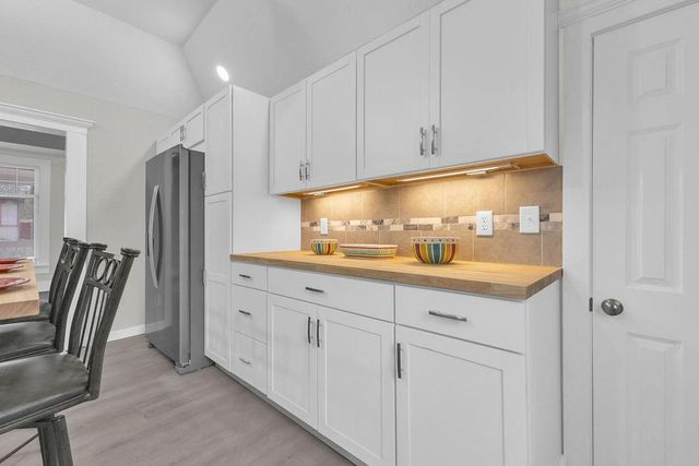 1407 Felix Street, St Joseph, MO 64501