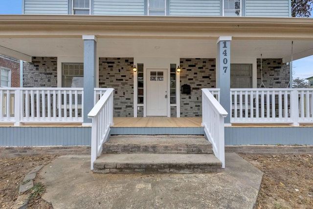 1407 Felix Street, St Joseph, MO 64501