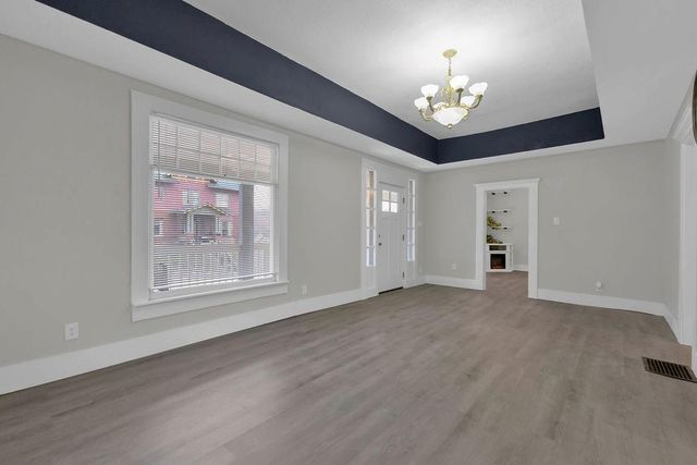 1407 Felix Street, St Joseph, MO 64501