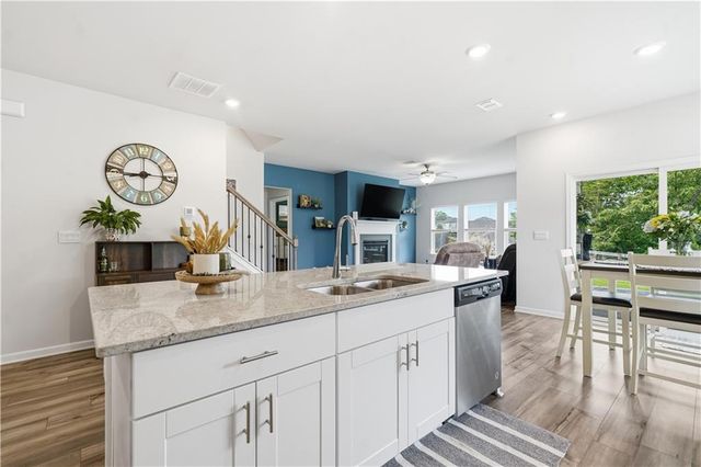 413 Murphy Avenue, Canton, GA 30114