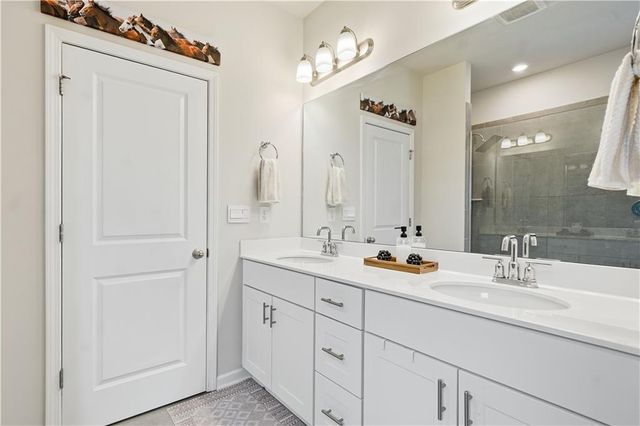 413 Murphy Avenue, Canton, GA 30114