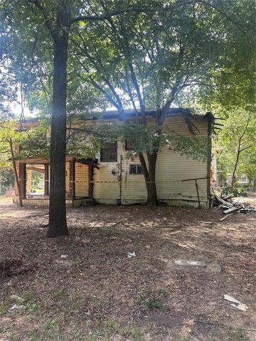 2412 Creswell Avenue, Shreveport, LA 71104