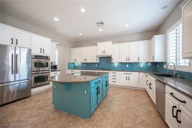 7119 April Wind Avenue, Las Vegas, NV 89131