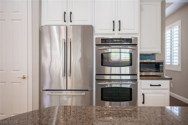 7119 April Wind Avenue, Las Vegas, NV 89131