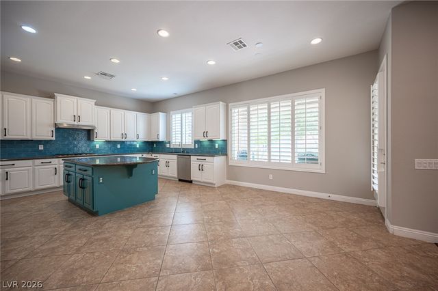 7119 April Wind Avenue, Las Vegas, NV 89131