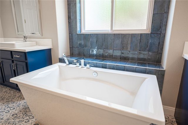 7119 April Wind Avenue, Las Vegas, NV 89131