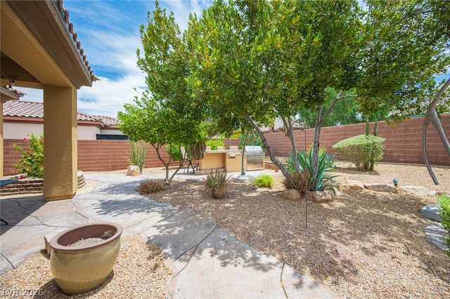7119 April Wind Avenue, Las Vegas, NV 89131