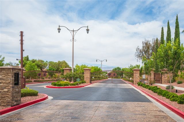 7119 April Wind Avenue, Las Vegas, NV 89131