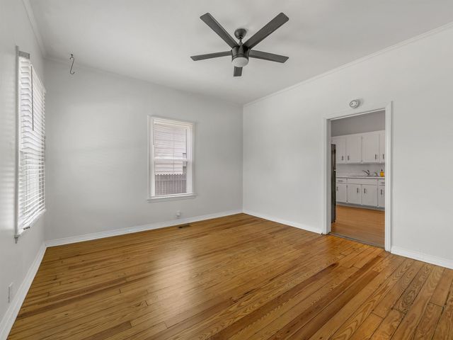 52 Hutchins Street, Greenville, SC 29605