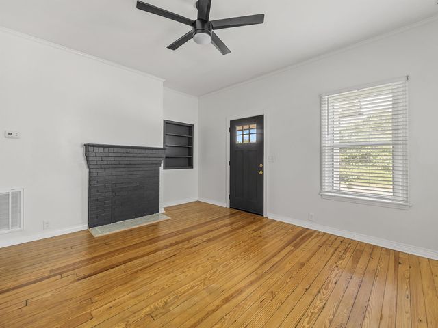 52 Hutchins Street, Greenville, SC 29605