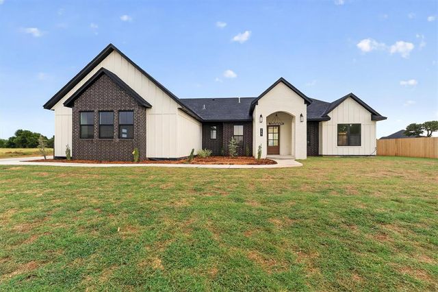 2447 Wolf Creek Bend, Blanchard, OK 73010