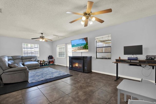 4941 CARDINAL TRAIL, Palm Harbor, FL 34683