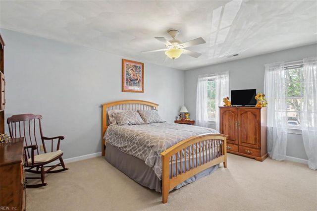 2125 Tall Pines BND, Virginia Beach, VA 23456