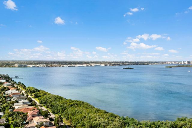 4000 N Ocean Drive 103, Singer Island, FL 33404