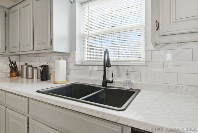 1200 S 54th Street, Muskogee, OK 74401