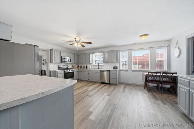 1200 S 54th Street, Muskogee, OK 74401