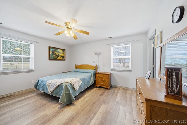 1200 S 54th Street, Muskogee, OK 74401