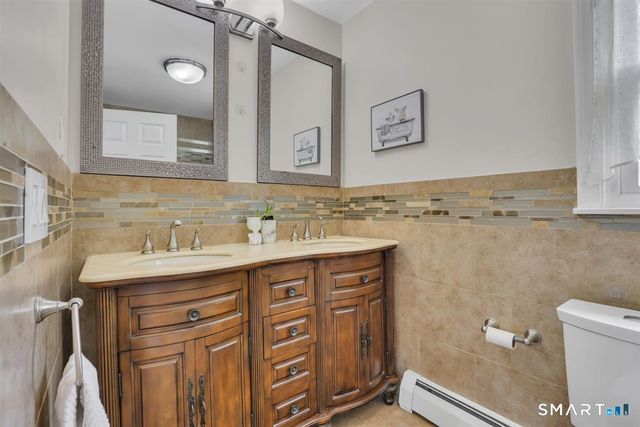 46 Tavern Circle, Middletown, CT 06457