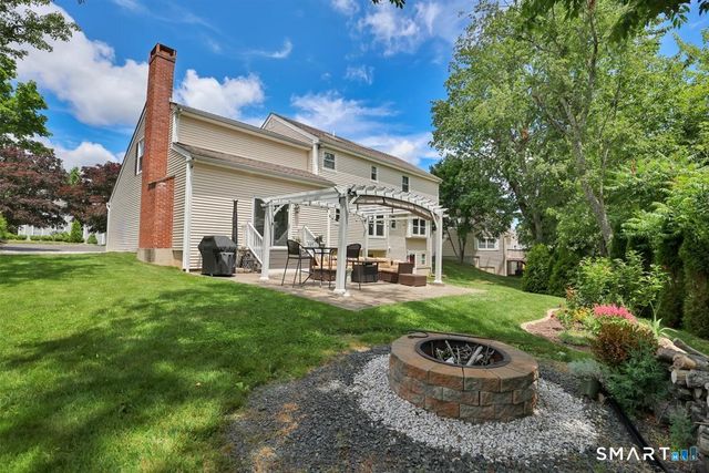 46 Tavern Circle, Middletown, CT 06457