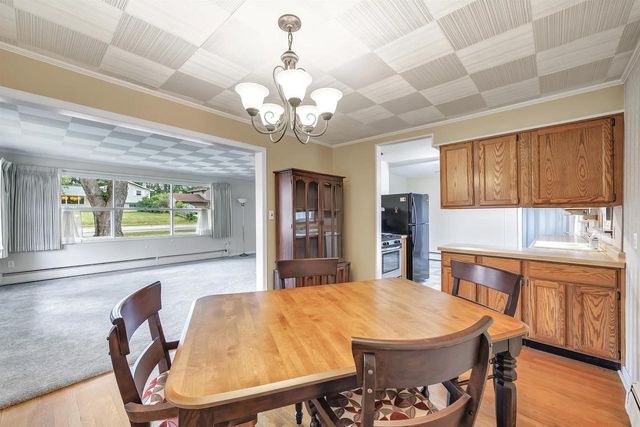 802 ERNST DRIVE, Green Bay, WI 54304