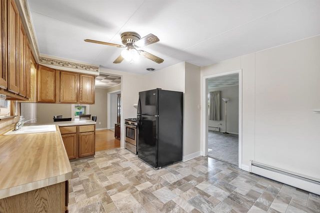 802 ERNST DRIVE, Green Bay, WI 54304