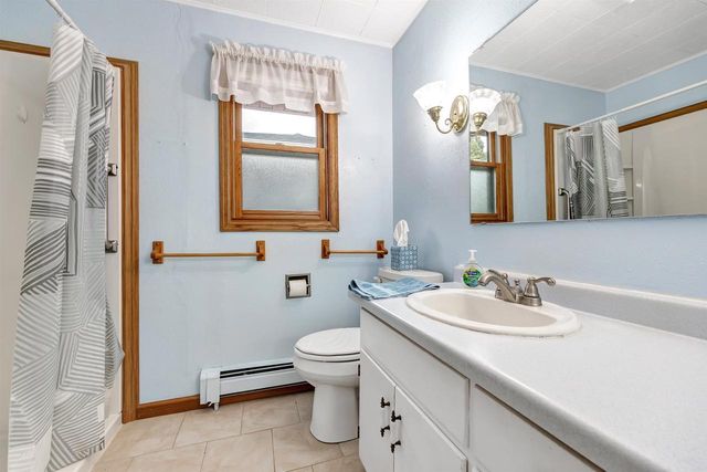 802 ERNST DRIVE, Green Bay, WI 54304