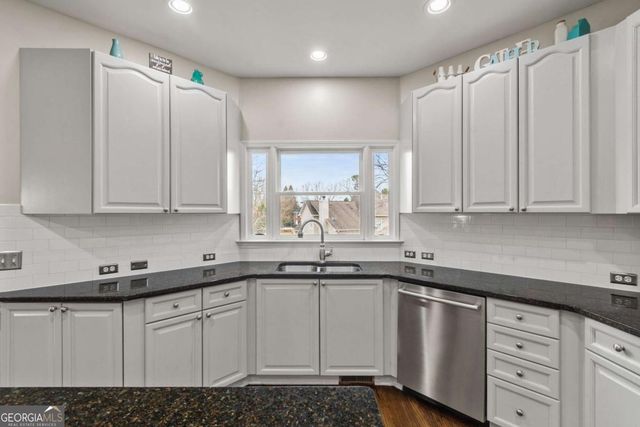 4177 Wyndam Hill Drive, Suwanee, GA 30024