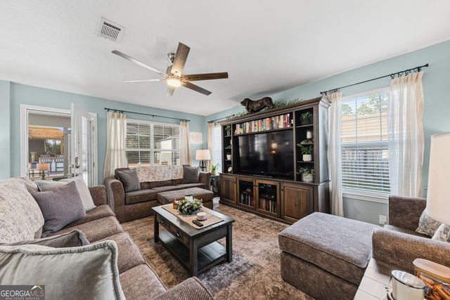 129 Beck Street, Woodbine, GA 31569