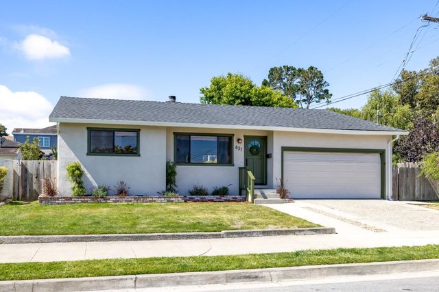 631 Junipero Avenue, Pacific Grove, CA 93950