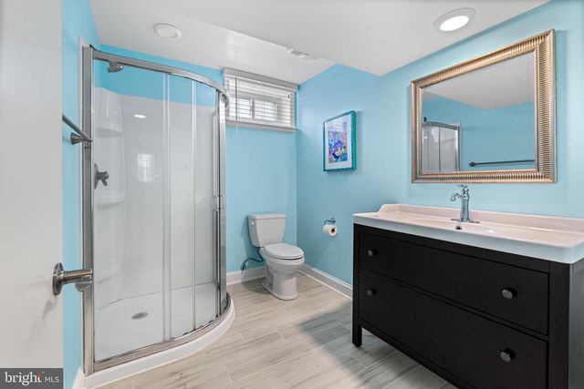 4 COUNTRY CLUB LN, Phoenix, MD 21131