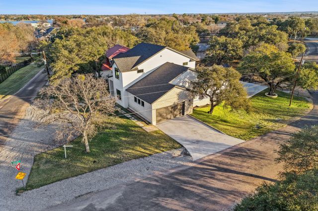 300 Deer DR, Sunrise Beach Village, TX 78643