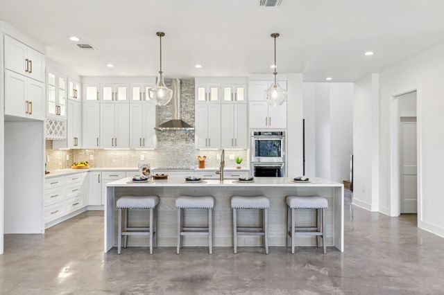 300 Deer DR, Sunrise Beach Village, TX 78643